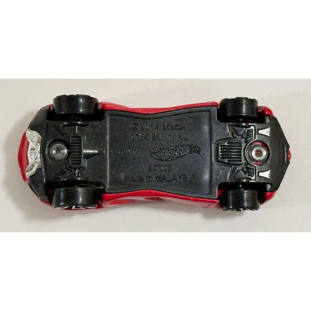 Hot Wheels Gazella GT Toy Car Kids 1:64 Red Black Racing Stripe 2014 Mattel